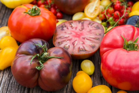 Erkunden von Heirloom-Samen: Erhaltung der Biodiversität in Ihrem Garten